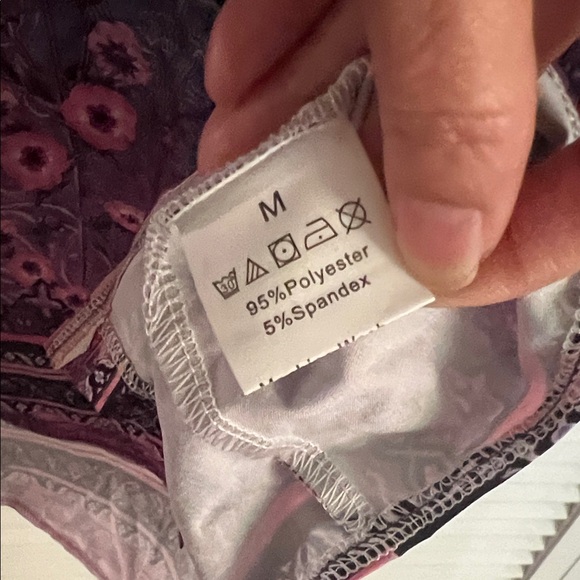 #1060**Floral Purple Women's Blouse - Picture 3 of 6